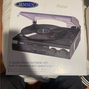 Jensen Black 3-Speed Turntable with Speakers